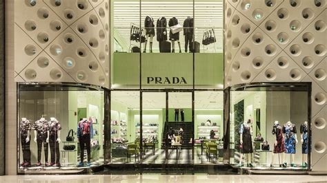 Prada, fashion house in UAE: branches 